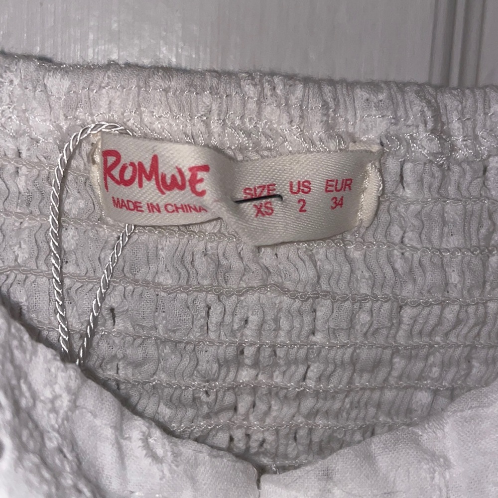 Cropped XS white blouse - Picture 2 of 2